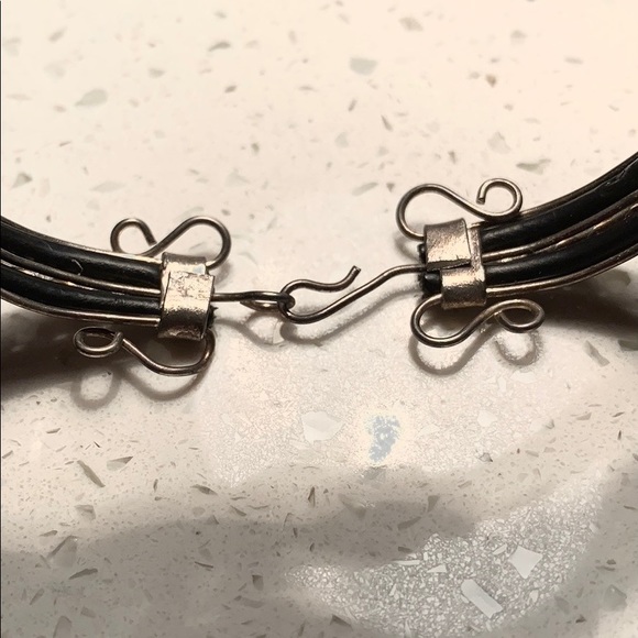 Stylish Bracelet ✨Free with $25 Purchase✨ - Picture 2 of 2